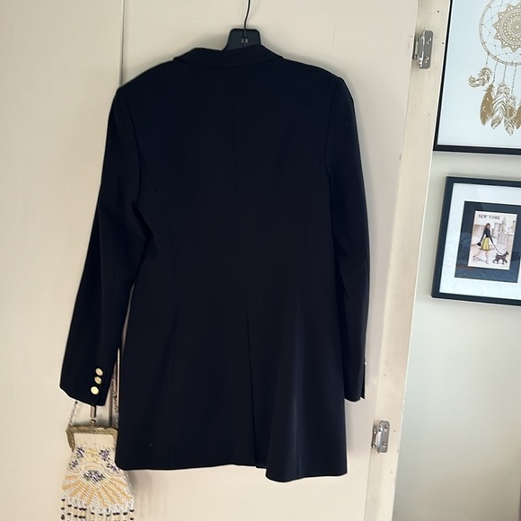 Calvin Klein - Picture 3 of 3